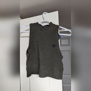 NWT Abercrombie Knit Mock Neck Top in Army Green, size M